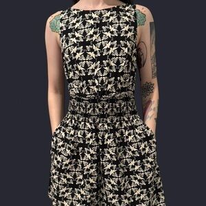 Universal Thread / Bird Floral Mini Dress / Black & Cream / Has Pockets / Size S